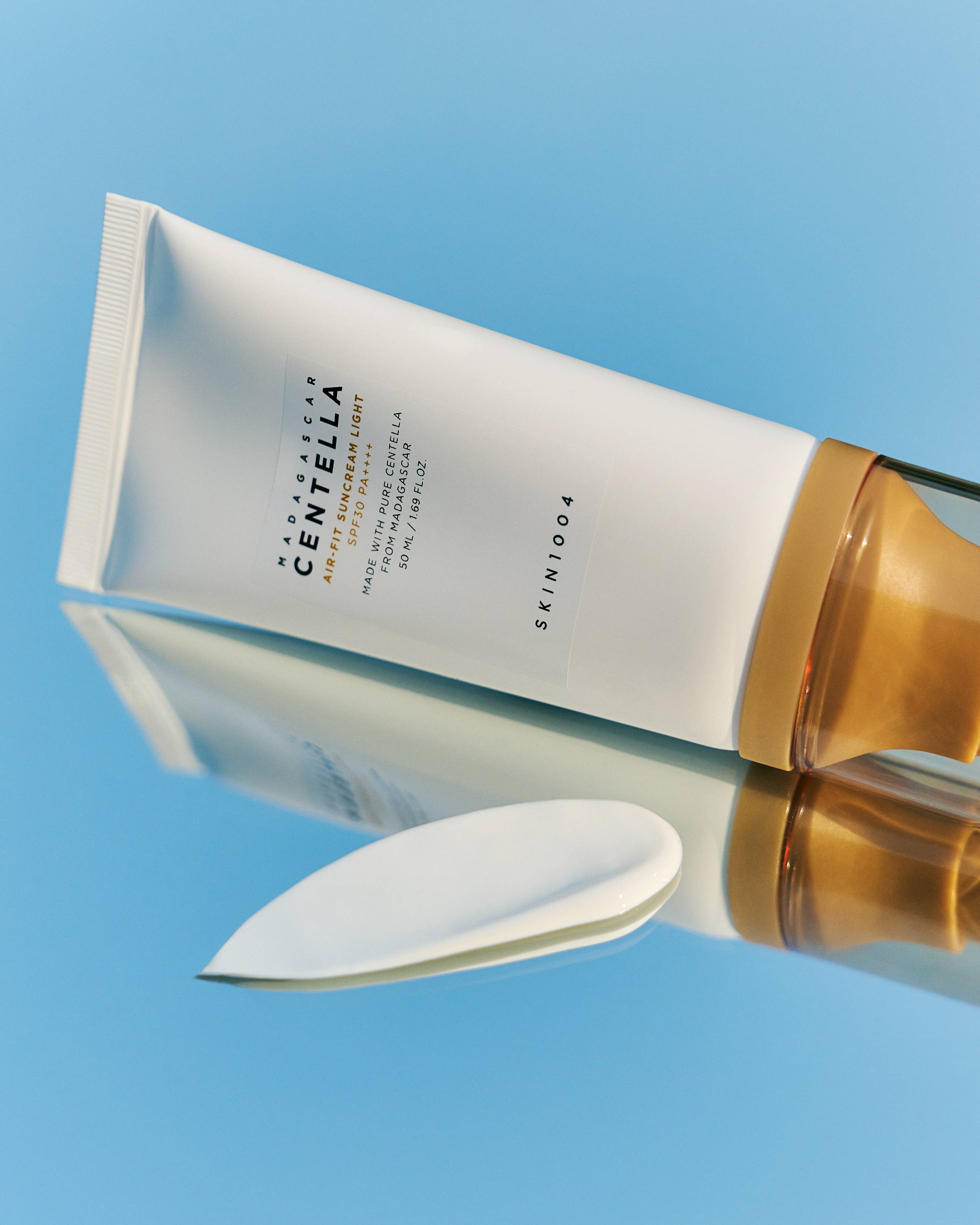 Madagascar Centella Air-Fit Suncream Light SPF30