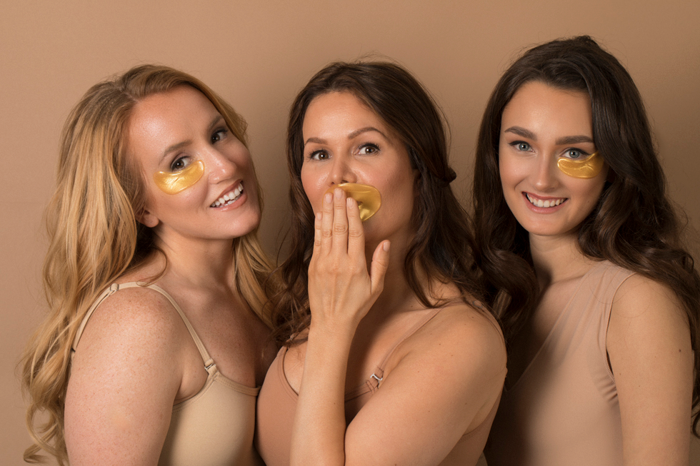 24KT Gold Eye Mask (Hyaluronic Acid + Vitamin A + Collagen)